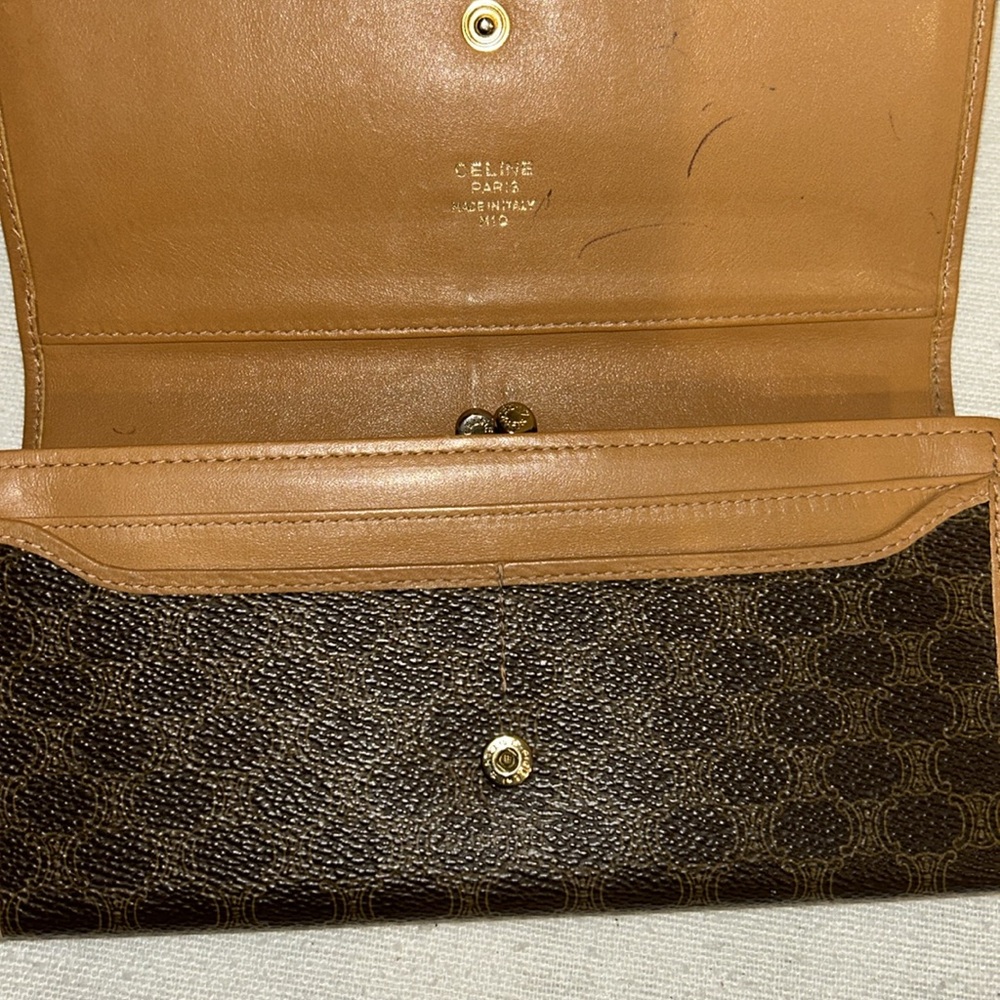 Celine Long Wallet Purse Macadamia kiss lock authentic - Picture 12 of 17